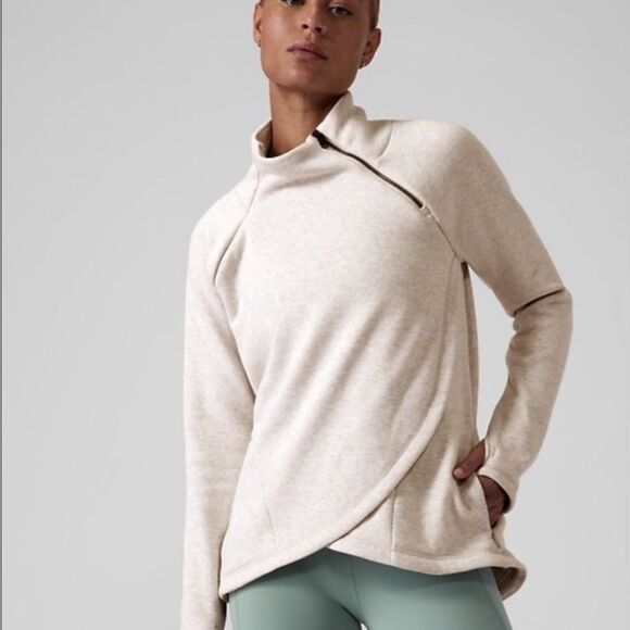 🌹Athleta Cozy Karma Asym Pullover - Picture 1 of 10